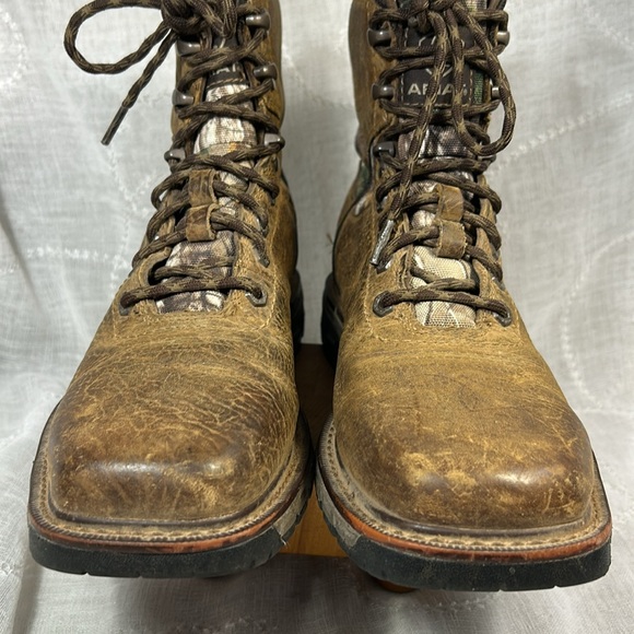 Ariat square toe leather camouflage high  lace up boots main image 15